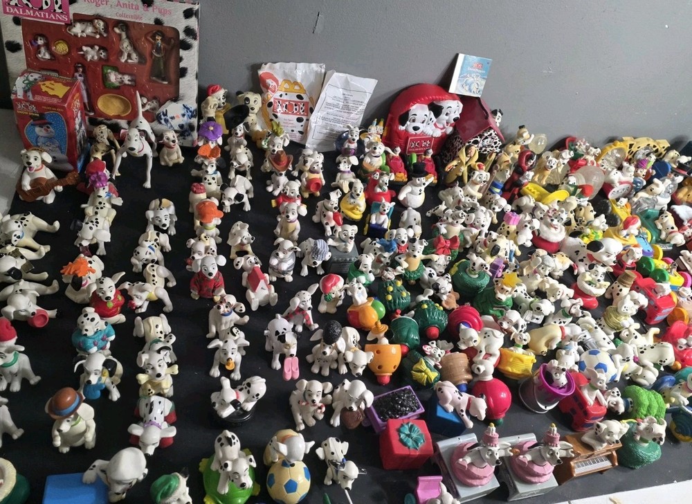The Largest Lot Of 230 Disney 101 Dalmatians Figures 1990s McDonald’s Toys Etc
