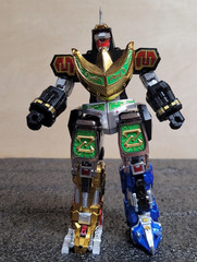 Lucky Cat MC-03S Dragon Beast King figure set – MC-03 & MC-05
