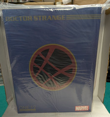 Authentic Mezco Toyz One 12 Collective Marvel Doctor Strange Figure New 2017 Dr