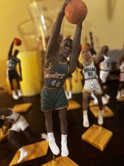 Vintage 1998–1999 Mattel NBA Super Stars – Random Assortment. 22 Figures.
