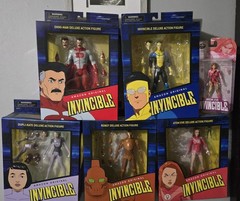 Diamond select Invincible, Atom eve, Duplicate, robot, And omni man. SB Atom eve