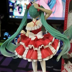 Hatsune Miku Anime Figure Toys Cute Anime MIKU Standing Position PVC Action Figu