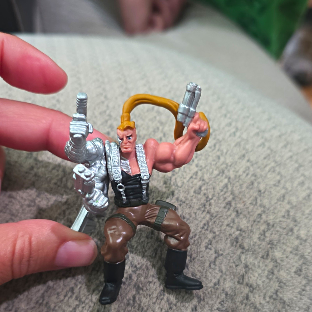 Cyborg Male Action Figure Multicolor Plastic w/ Gun Whip Arm Cannon Backpack1995