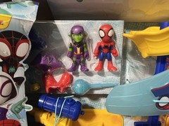 Spidey and His Amazing Friends WaterWebs Bubble Pirate Ship Toy DAMAGED BOX