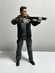 NECA T-800 Guardian TERMINATOR GENISYS Action Figure NECA Schwarzenegger LOOSE