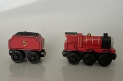 Thomas & Friends Learning Curve Wooden Railway James & James’ Tender 2003 Train