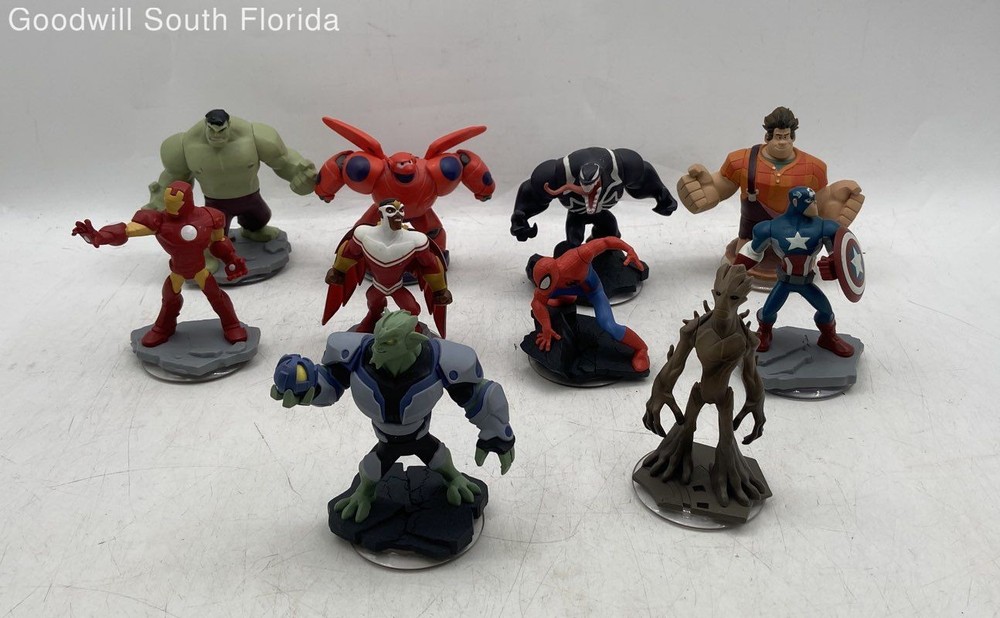 Lot Of 10 Pcs Multicolor Mixed Variety Collections Play Action Figurines
