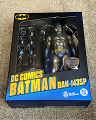 Beast Kingdom DAH-143SP DC Comics Batman Action Figure SDCC Exclusive #0317/1000
