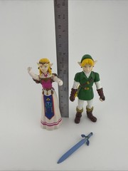 Zelda Ocarina of Time Action Figures Link & Zelda BD&A N64 1998