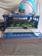 Fortnite Large Vending Machine With Many Accessories See Description