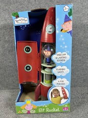 NIB Ben & Holly’s Little Kingdom Elf Rocket w/ Sounds & Light W/ Ben Elf