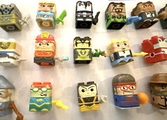 Sick Bricks Lot of 25 By Spin Master Characters Figurines Circa 2015 (est)