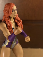 Mattel WWE Series 109 “BIG TIME” BECKY LYNCH Wrestler Summer Slam Figure THE MAN