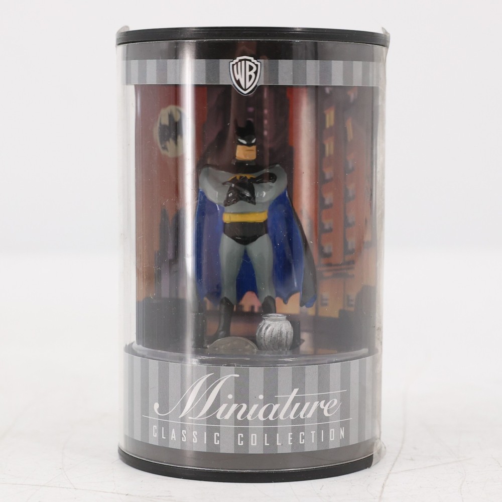 1999 Warner Bros Studio Store Batman The Animated Series Miniature Figure 4″