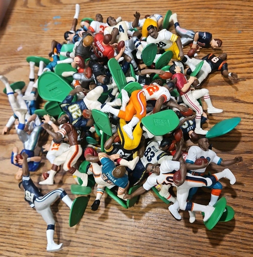 Lot Of 45 Random Kenner Starting Lineup Football Stars 1988-2000 Near Mint & Mnt