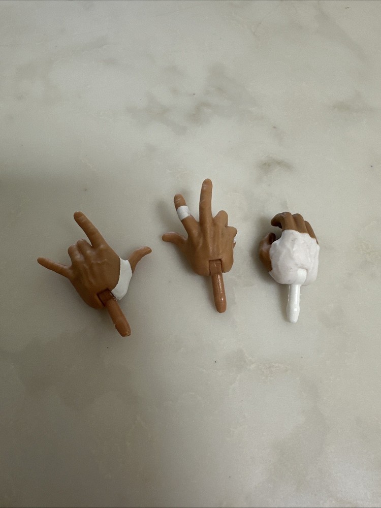 6 WWE Action Figure Extra Hands (Set of 3) Mattel Elite. Parts only. #10