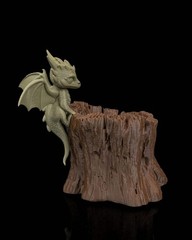 Garden Scout Baby Dragon Planter – 16.5cm Fantasy Tree Stump Pot | 3D Printed