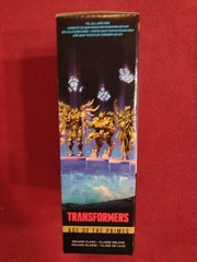 Transformers Age Of The Primes Autobot Ratchet 6” Deluxe Class – NEW