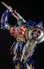 Unique Toys Deformable Last Knight OP Commander Prime UTR-02 9″ Action Figure