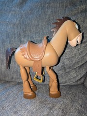 Disney Toy Story 3 Bullseye & Jessie 12” Partner Pack – BULLSEYE ONLY! One Ear!
