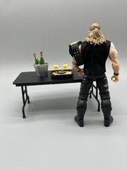 2020 AEW Jazwares Unrivaled Collection Ringside Ex “A Little Bit of the Bubbly”