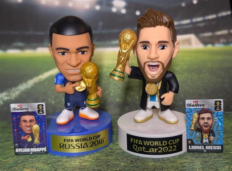 ZURU FIFA World Cup Ballers SUPER RARE Trophy Bundle – Lionel Messi & Mbappé