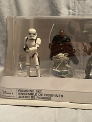 NEW Walt Disney Parks Star Wars The Mandalorian 6 Piece Figure Figurine Set