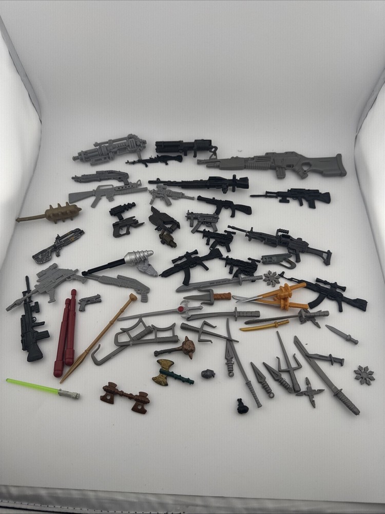 Vtg Action Figure Weapons Mixed Lot Accessories Star Wars GI Joe Guns Lightsaber