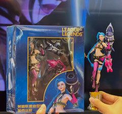 Official League of Legends LOLCMGE Jinx Model FIGURES In Stock