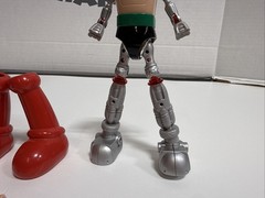 Bandai Astro Boy Build-Your-Own 8″ Action Figure Light-Up Eyes Adjustable
