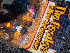 Lot The Beatles Mcfarlane Yellow Submarine McFarlane Toy 4 figures Vinyl SET