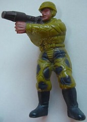 Vintage Figure 1986 GUTS Ground Troops Green Beret 1988 JUDO Men of Medal