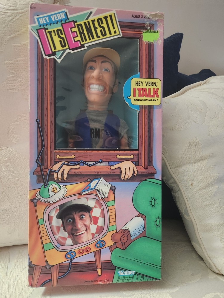 Vintage 1989 Kenner “Hey Vern It’s Ernest” Pull String Talking Doll NOS Working