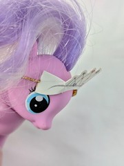 2010 My Little Pony MLP Diamond Dazzle Tiara G4 2.5″ Brushable Hair with Crown