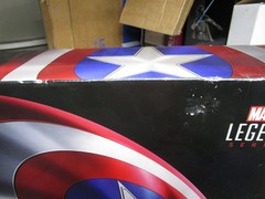 MARVEL CAPTAIN AMERICA SHIELD LEGENDS SERIES 24IN/60CM