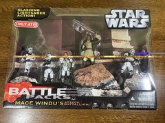 2006 Star Wars Target Mace Windus Attack Battalion 3.75″ Figure Battle Pack New