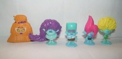 Trolls Band Together Movie Deluxe Figure Set of 14 Toy Kit with 10 Figures