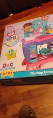 Disney Junior DOC McStuffins Pet Vet Deluxe Get Better Checkup Center Brand New