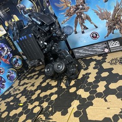 Hasbro Transformers Movie Voyager: Ironhide Action Figure
