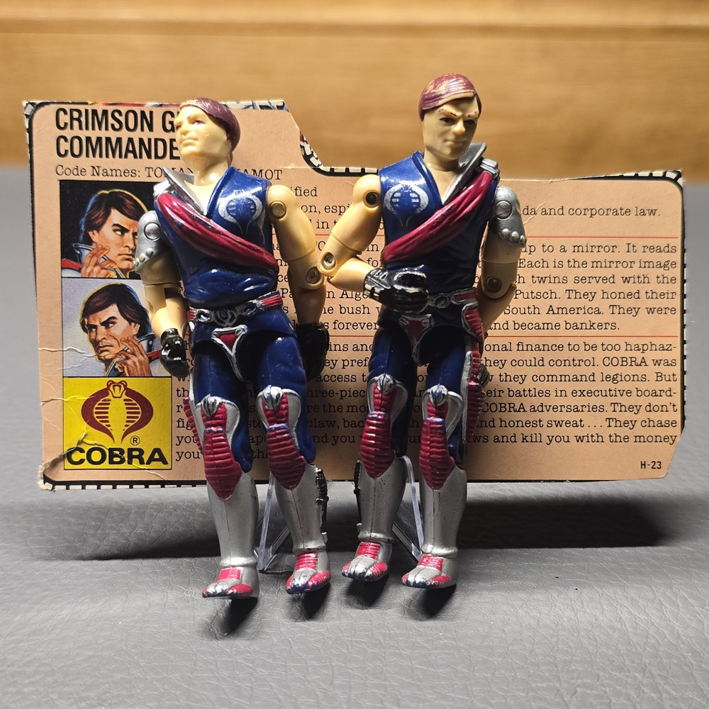 Hasbro G.I. Joe Crimson Guard Commander Blue/Red/Silver Figure w/ File Card