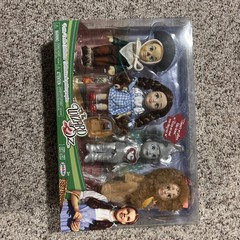 WIZARD OF OZ PETITE DOLLS COLLECTION DOROTHY TIN MAN COWARDLY LION SCARECROW