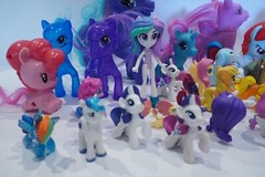 Lot of 30 – My Little Pony MLP – Small to Large Various Figures SHIPS FREE! c15