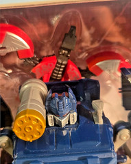 Transformers Generations Fall of Cybertron SOUNDWAVE & LASERBEAK (used w/ Box)