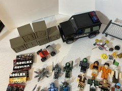 Roblox Figures, Accessories, Vehicles Lot. Over 20 Figures See Pic. No codes