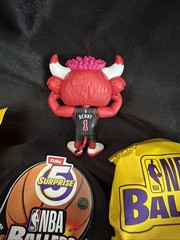 Zuru NBA Ballers Series 2 – Benny The Bull