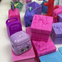 Shopkins Sweet Spot Food Fair Playset Gumball Machine Plus Several Figures More