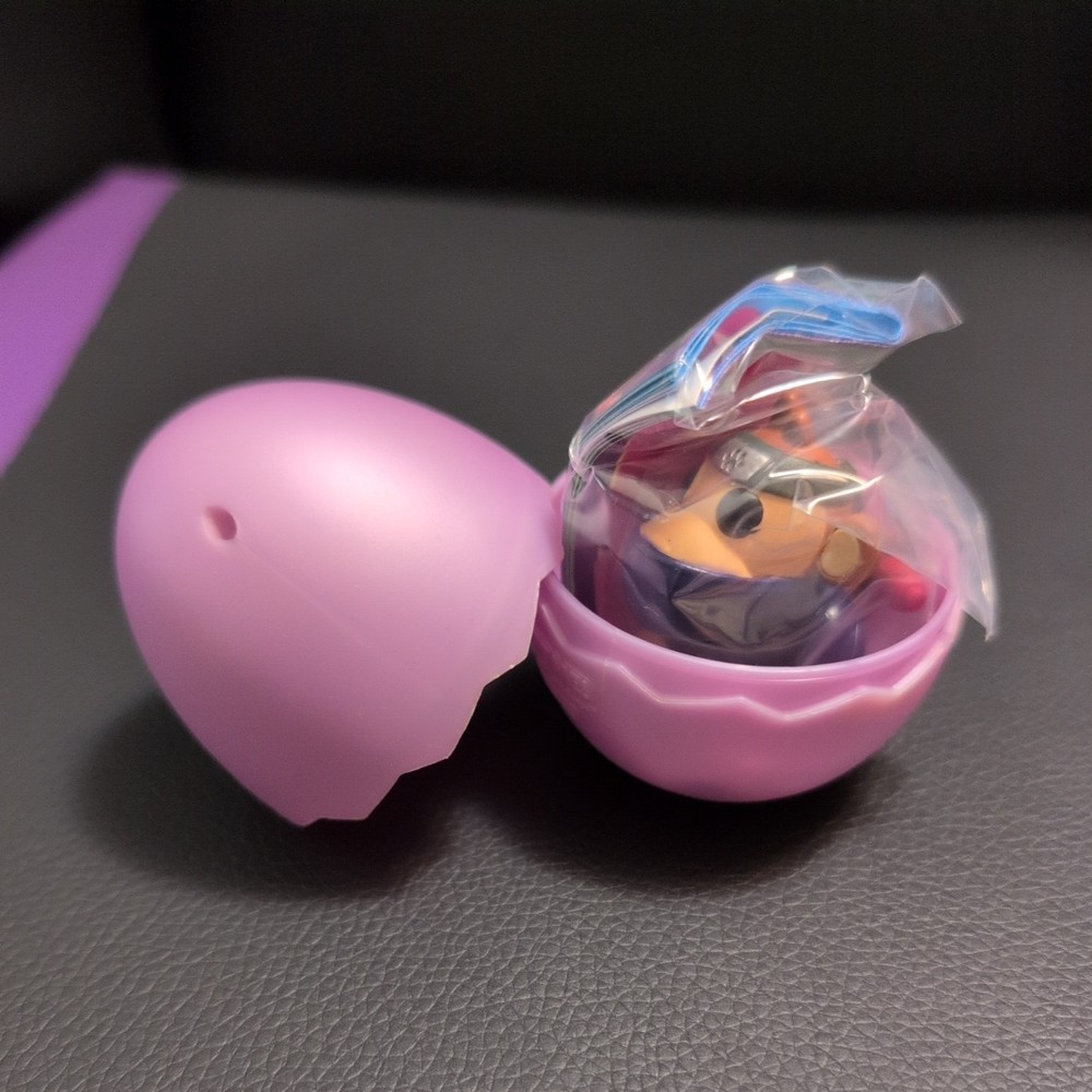 ROBLOX Adopt Me! Series 4 Mystery Egg legendary Ninja Monkey figure & code
