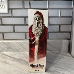 2026 NECA GHOST FACE GHOSTFACE SANTA’S SLAY ULTIMATE ACTION FIGURE – IN HAND