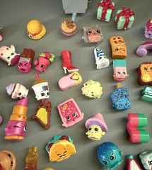 Shopkins Lot 100 Mixed Selections Few Duplicates Refrigerator Moose
