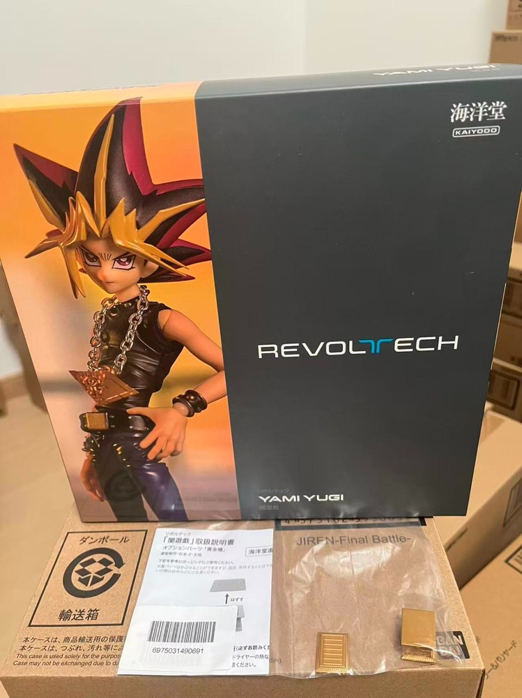 Kaiyodo Revoltech Yami Yugi -Yu-Gi-Oh! Duel Monsters- with Bonus Parts New
